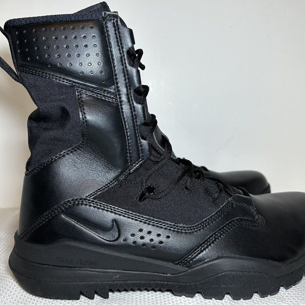 Nike Mens Shoes Size 11.5 SFB Field 2 8” Gore-Tex Tactical Boots Military Police - Picture 3 of 8